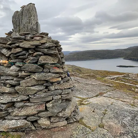 5-bedroom Sea View Apartment Havøysund